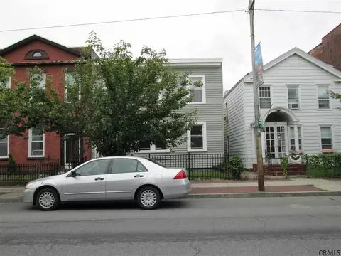 357 Third St, Troy, NY 12180 photo 17