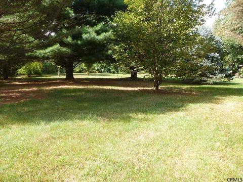 44 Hancock Dr, Glenmont, NY 12077 photo 14