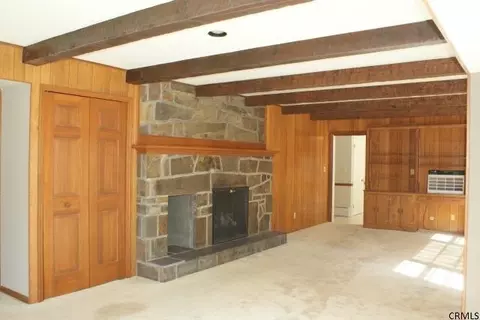 18 Macaffer Dr, Menands, NY 12204 photo 6