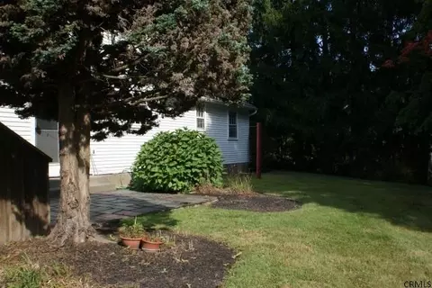 18 Macaffer Dr, Menands, NY 12204 photo 22
