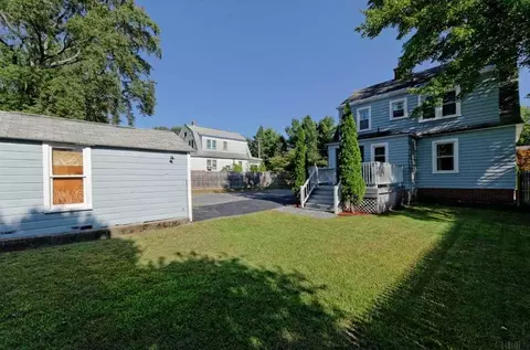 16 School St, Schenectady, NY 12304 photo 24