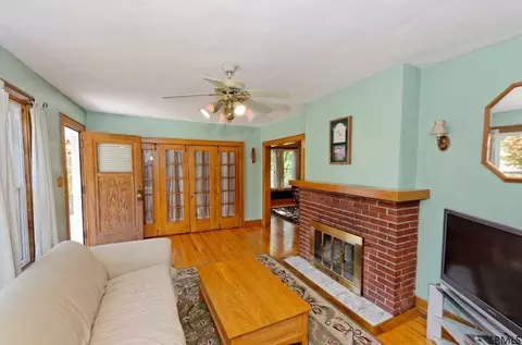 16 School St, Schenectady, NY 12304 photo 11