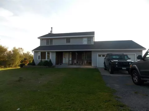 614 Shellstone Rd, Florida, NY 12010 photo 3