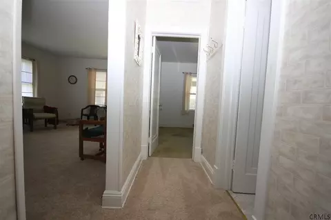 85 Orchard St, Delmar, NY 12054 photo 6