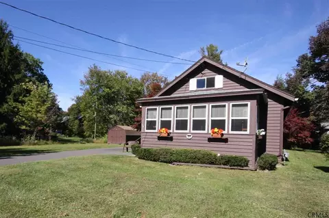 85 Orchard St, Delmar, NY 12054 photo 1