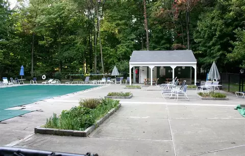 21 Willow Dr, Delmar, NY 12054 photo 19