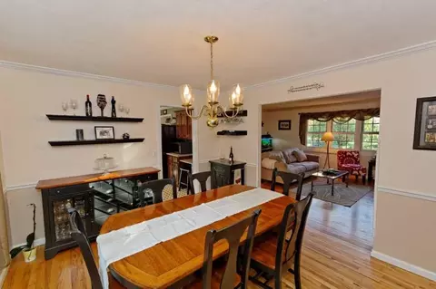38 Carstead Dr, Slingerlands, NY 12159 photo 4