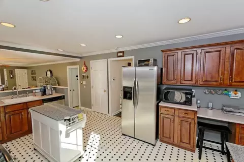 38 Carstead Dr, Slingerlands, NY 12159 photo 16