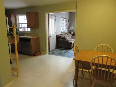 17 Brookview Ave, Delmar, NY 12054 photo 7