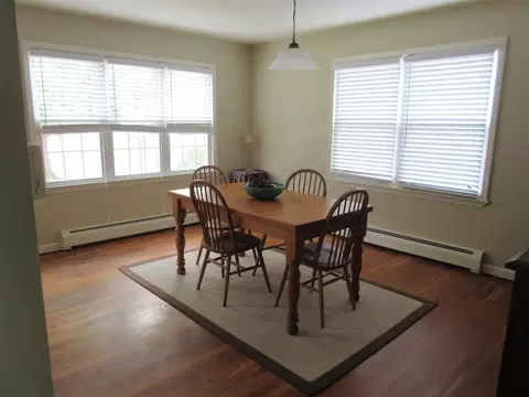 17 Brookview Ave, Delmar, NY 12054 photo 3