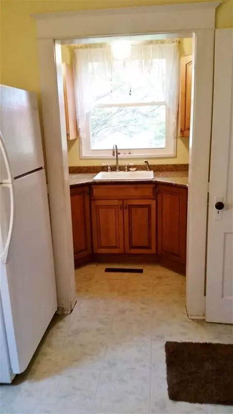 441 Consaul Rd, Schenectady, NY 12304 photo 2