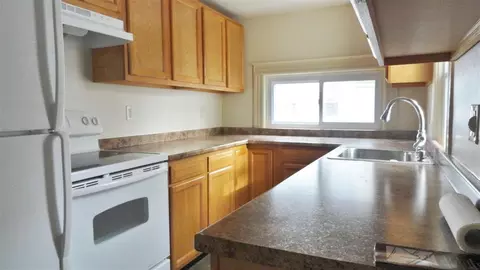 2326 Fairlee St, Schenectady, NY 12306 photo 2