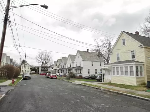 2326 Fairlee St, Schenectady, NY 12306 photo 9