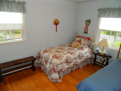 3292 E Lydius St, Schenectady, NY 12303 photo 17