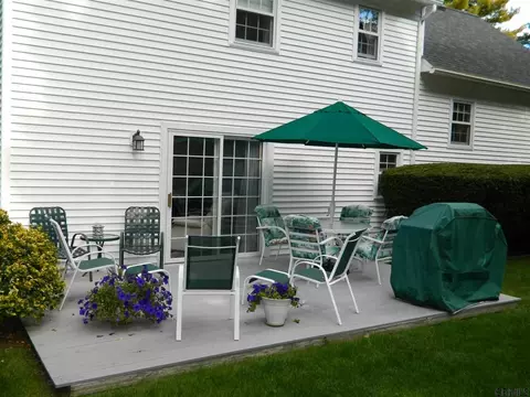 3292 E Lydius St, Schenectady, NY 12303 photo 4
