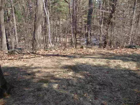 71 Patterson Dr, Glenmont, NY 12077 photo 3