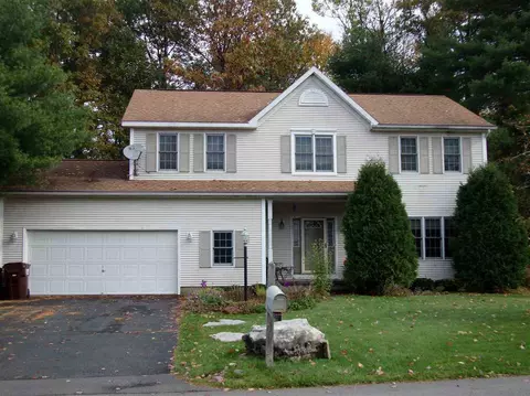 71 Patterson Dr, Glenmont, NY 12077 photo 1