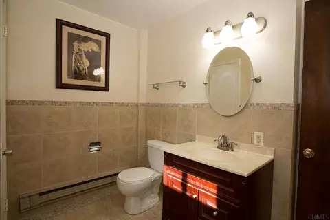 1305 Keyes Ave, Schenectady, NY 12309 photo 12