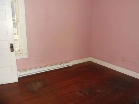 714 Beaver St, Schenectady, NY 12308 photo 16