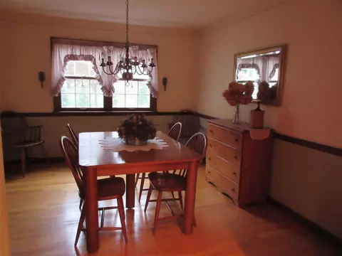 21 Carriage Rd, Delmar, NY 12054 photo 5