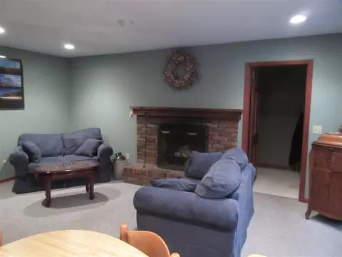 21 Carriage Rd, Delmar, NY 12054 photo 8
