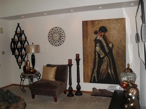 402 Chadwick Rd, Schenectady, NY 12304 photo 4