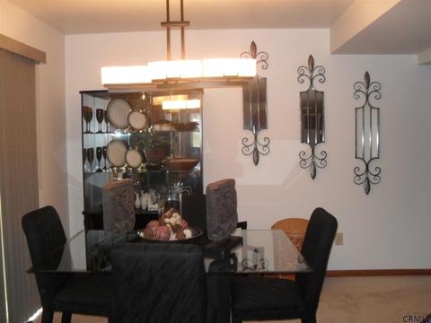 402 Chadwick Rd, Schenectady, NY 12304 photo 12