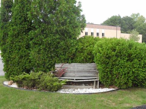 402 Chadwick Rd, Schenectady, NY 12304 photo 22