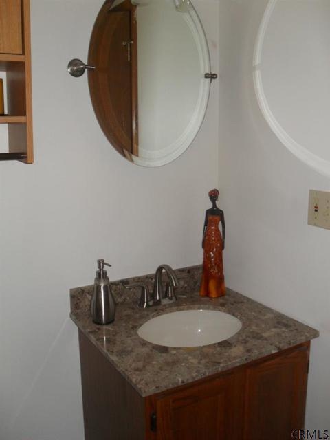 402 Chadwick Rd, Schenectady, NY 12304 photo 13