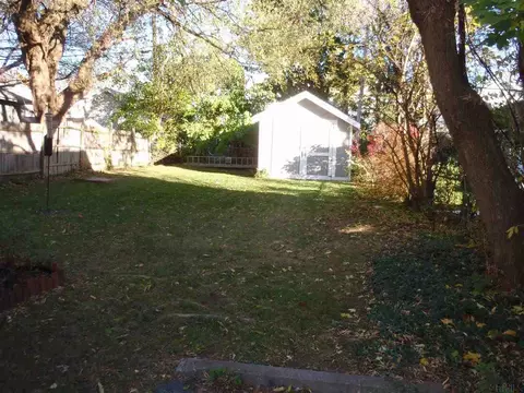 1130 Keyes Ave, Schenectady, NY 12309 photo 18