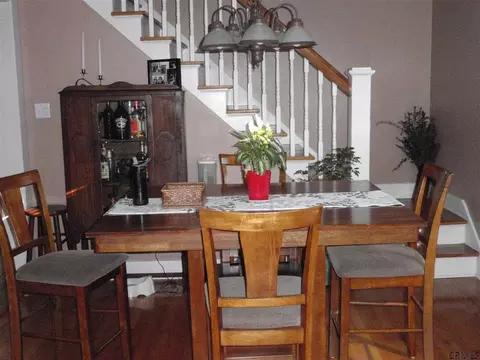 1130 Keyes Ave, Schenectady, NY 12309 photo 8