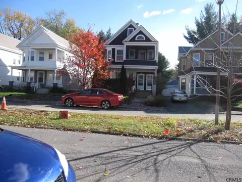 822 Hampton Ave, Schenectady, NY 12309 photo 25
