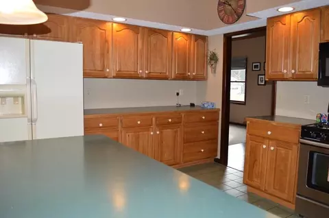 68 3rd Ave, Hadley, NY 12835 photo 3