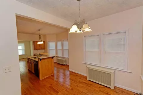 812 Thompson St, Schenectady, NY 12306 photo 10