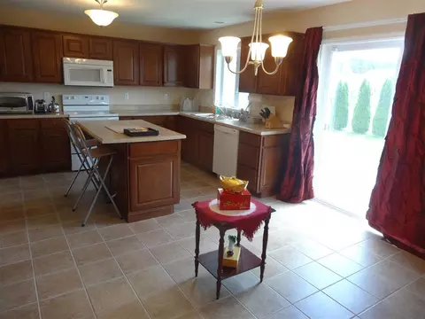 49 Milltowne Rd, Glenmont, NY 12077 photo 7