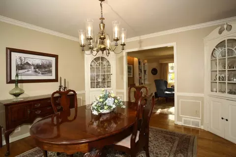 45 Brockley Dr, Delmar, NY 12054 photo 12
