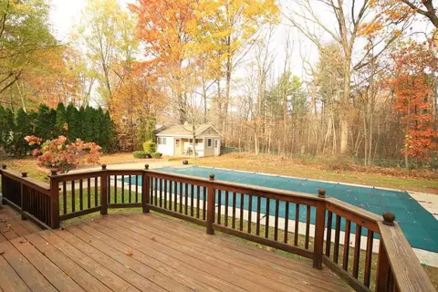 45 Brockley Dr, Delmar, NY 12054 photo 5