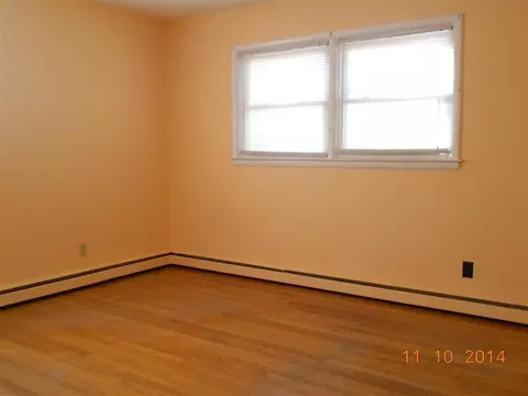 83 Wright Ln, Delmar, NY 12054 photo 9