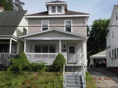 3 Harvard St, Schenectady, NY 12304 photo 2