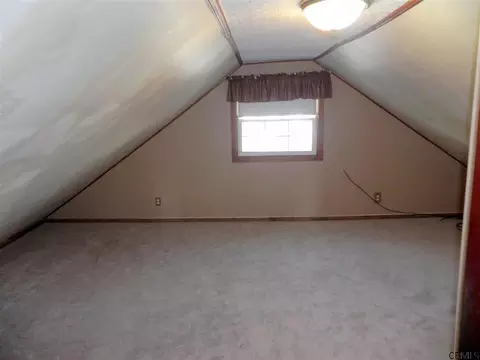 233 Eleventh St, Schenectady, NY 12306 photo 17