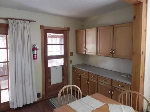 233 Eleventh St, Schenectady, NY 12306 photo 6