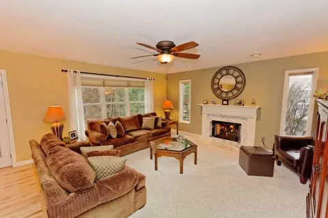 9 Seneca Ct, Slingerlands, NY 12159 photo 10