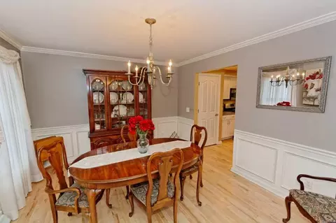 9 Seneca Ct, Slingerlands, NY 12159 photo 5