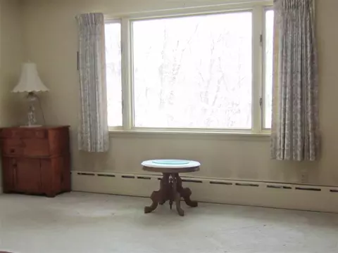 19 Sunset Dr, Delmar, NY 12054 photo 5