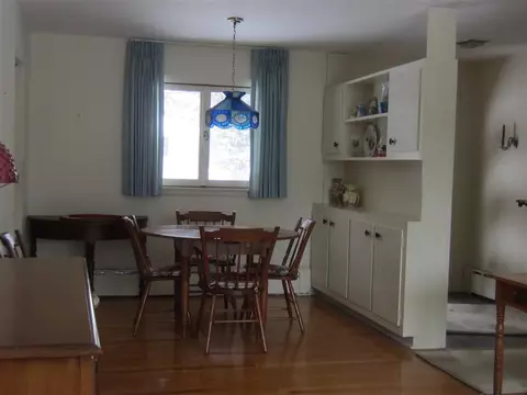19 Sunset Dr, Delmar, NY 12054 photo 6