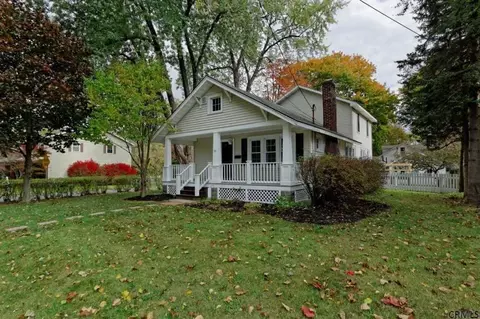 31 Gardner Ter, Delmar, NY 12054 photo 1