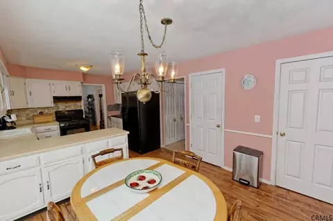 35 Algonquin Rd, Clifton Park, NY 12065 photo 14
