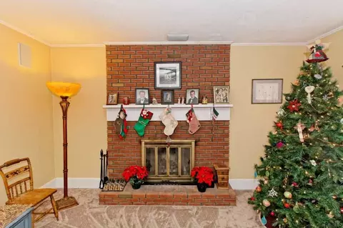 35 Algonquin Rd, Clifton Park, NY 12065 photo 17