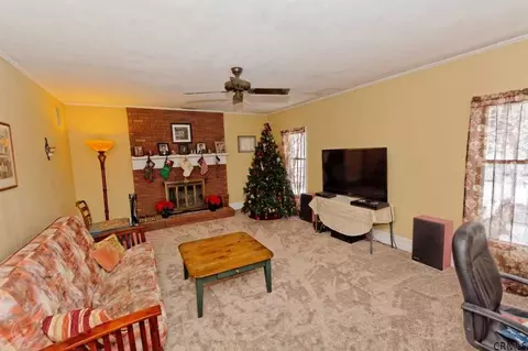 35 Algonquin Rd, Clifton Park, NY 12065 photo 15