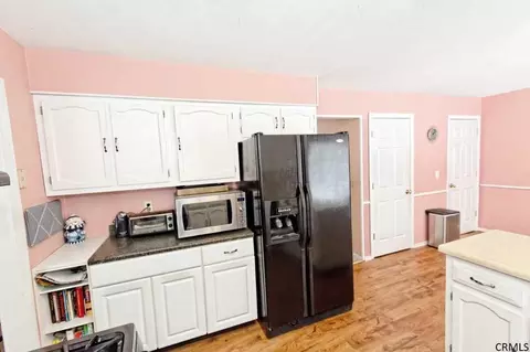 35 Algonquin Rd, Clifton Park, NY 12065 photo 10